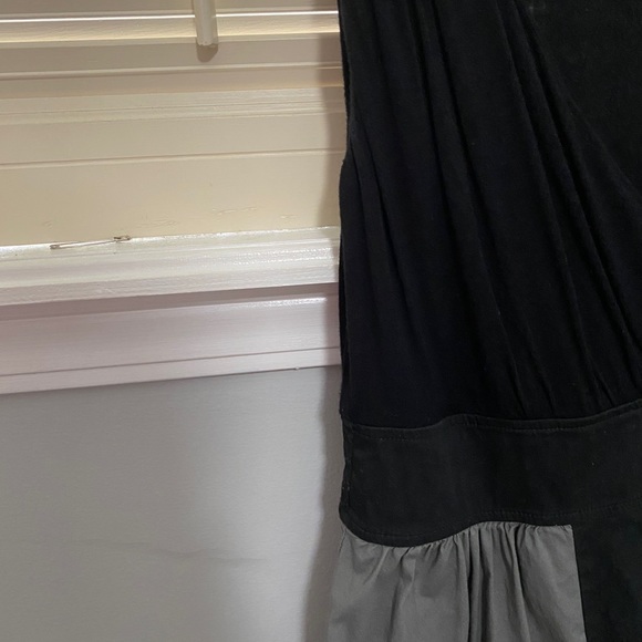 Grey & Black Colorblock dress jersey top - Picture 4 of 9